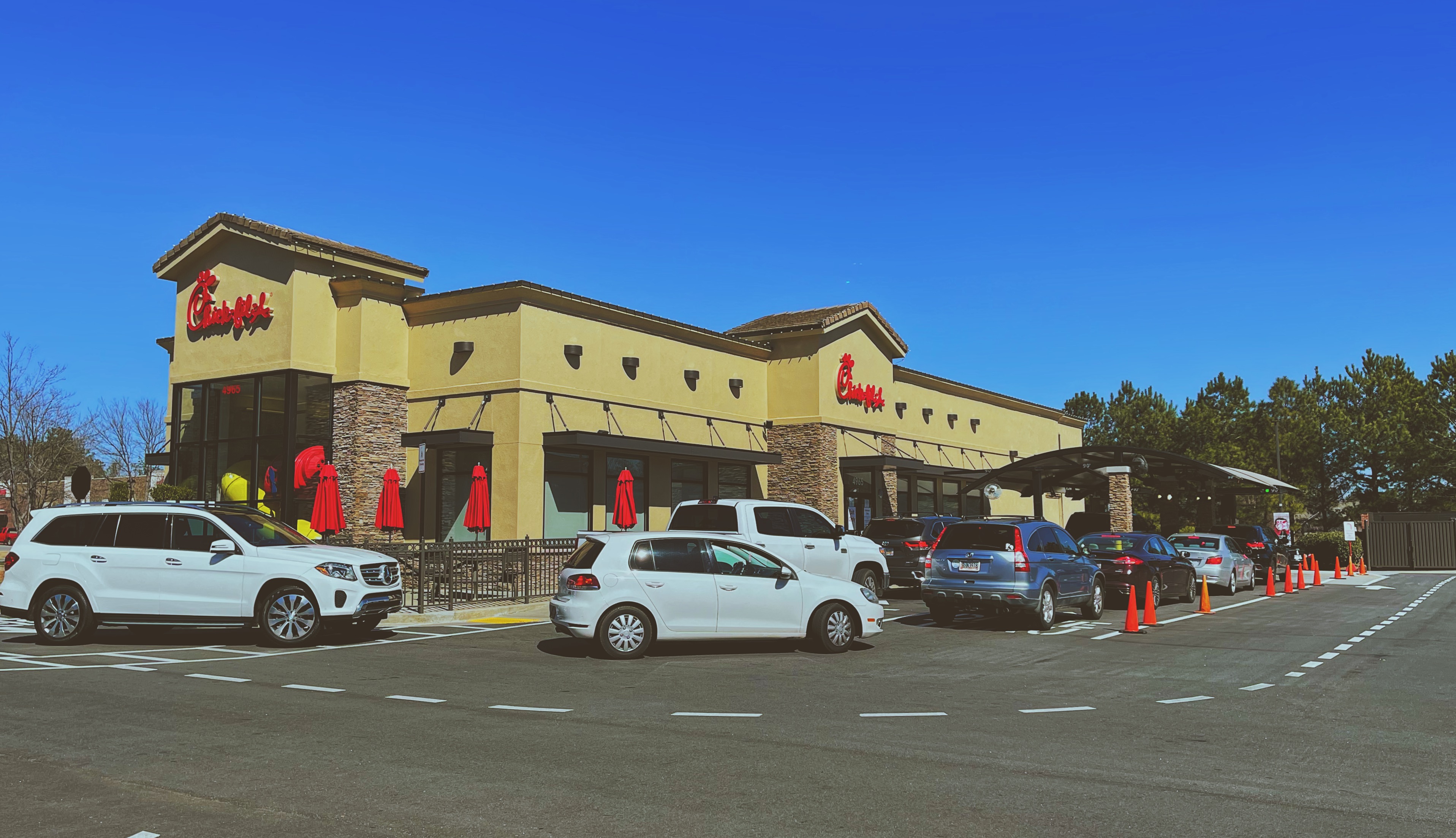 Chick-fil-A Sugarloaf & 316 logo