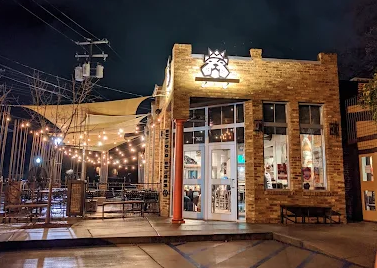 Bulldog Burger Company - University Dr. logo