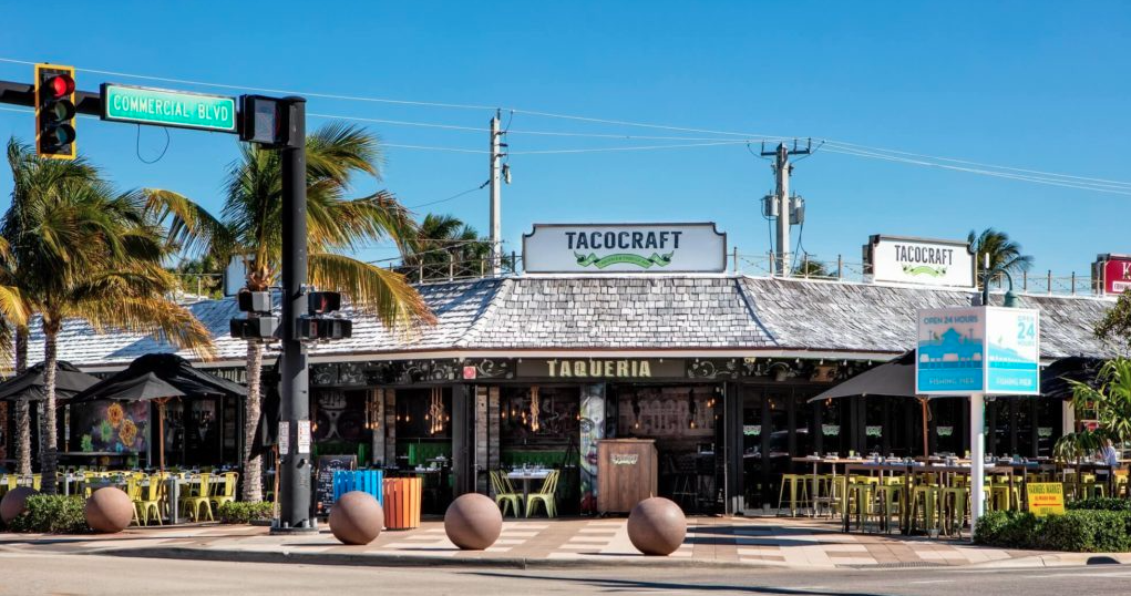 Handcrafted Hospitality logo